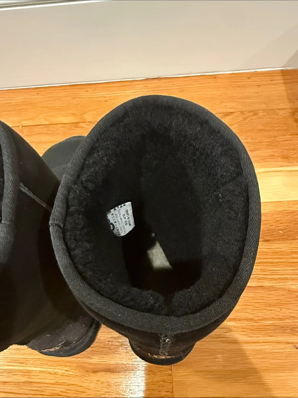 UGG Black Classic Short Suede Boots | Women’s Size 10